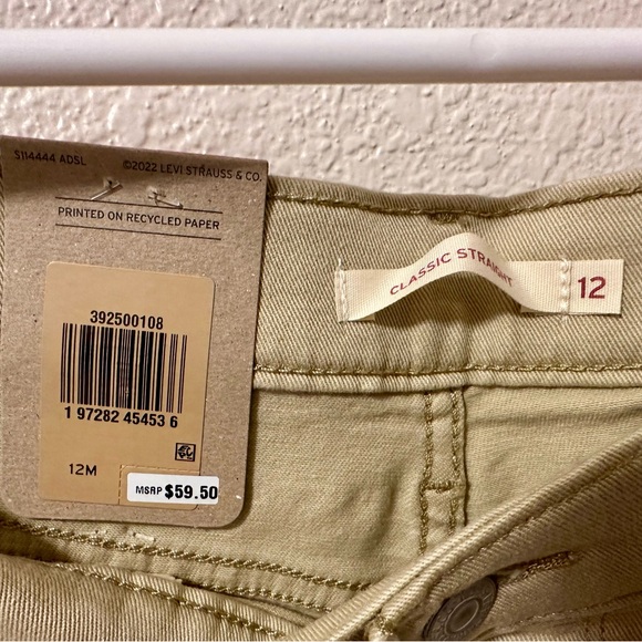 NWT Levi’s Classic Straight Fit Jean - Picture 7 of 7